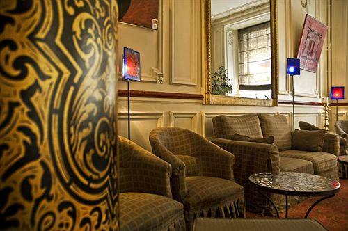Hotel Peyris Opera