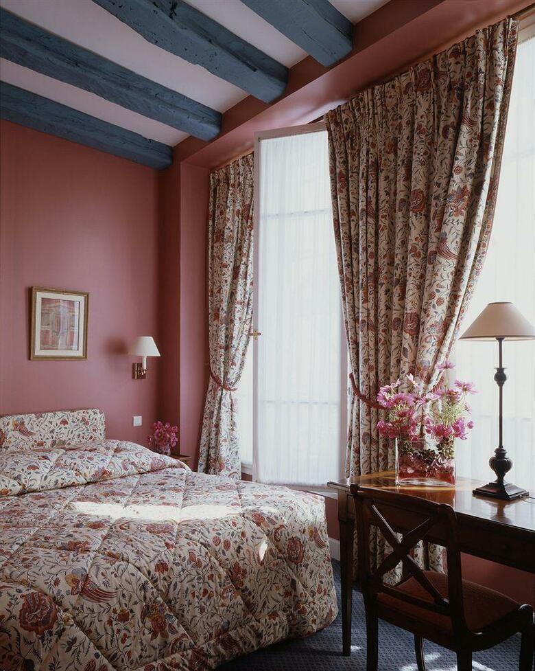 Hotel Relais Saint Honor�