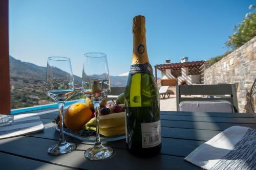 Maris Luxury Villa