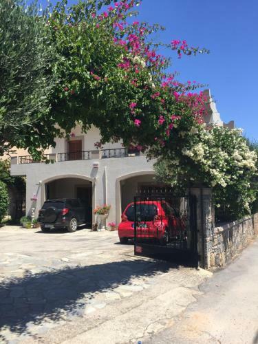 Janet's Apartments Elounda