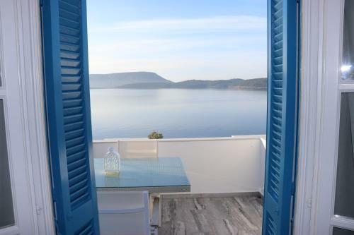 Grand Bleu Apartments&villas