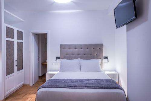 Hotel Shapes Luxury Suites