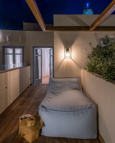 Hotel Shapes Luxury Suites