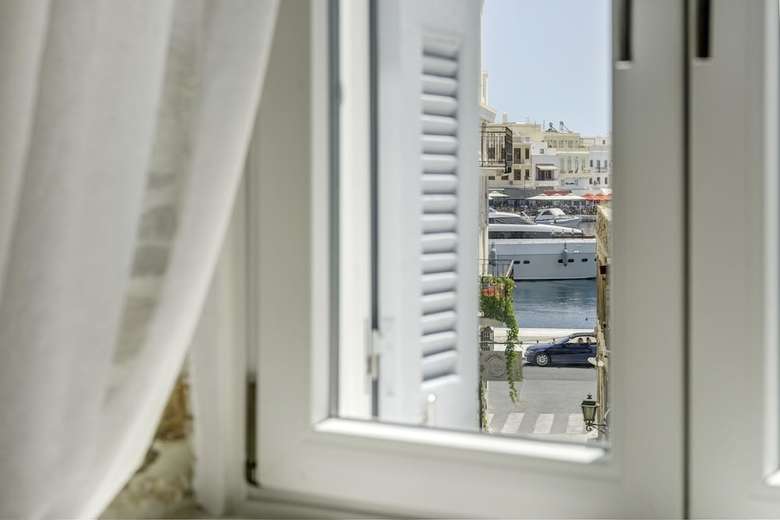 Hostal 1844 Suites