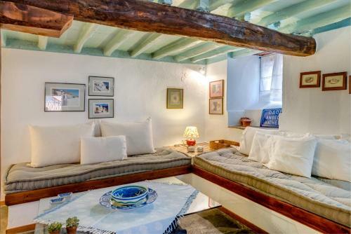 The Cellar Apartment