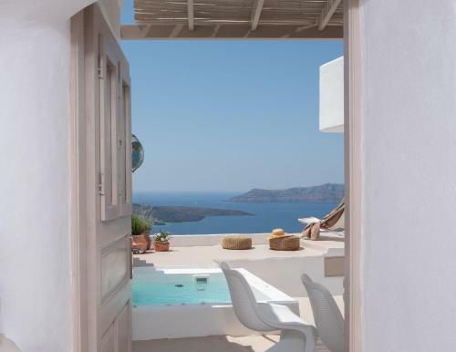 The Globe Suites Villa