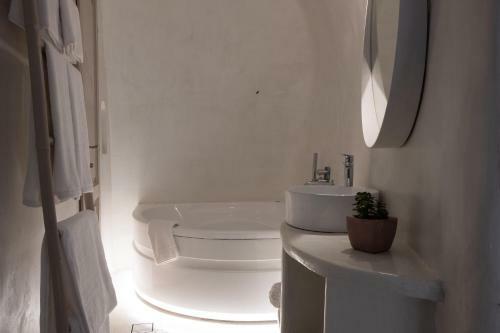 The Globe Suites Villa