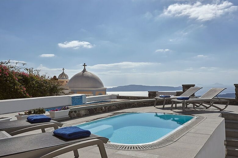 Villa Dakoronia