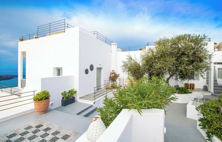 Hotel Amelot Art Suites