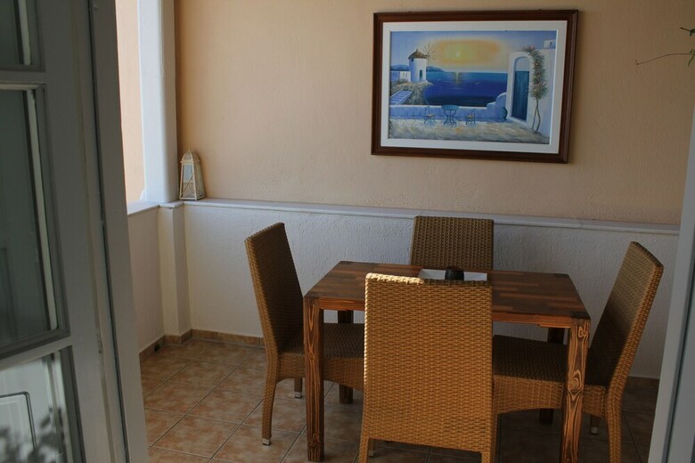 Villa By Hotel Thira