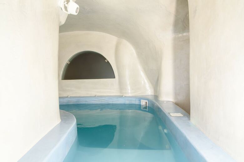 Hostal On The Cliff Suites