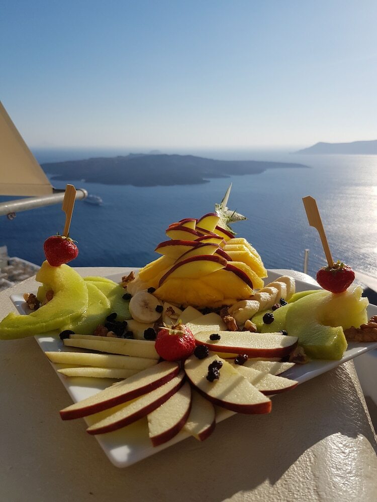 Hostal On The Cliff Suites