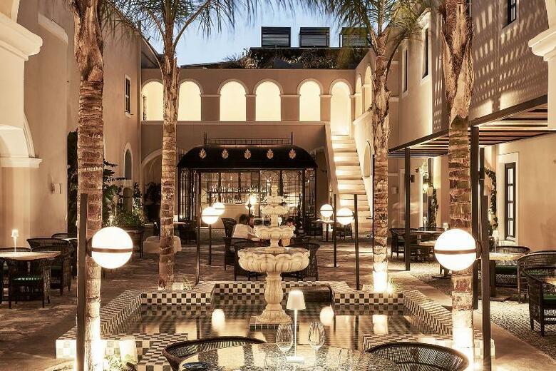 Katikies Garden Hotel - The Leading Hotels Of The World