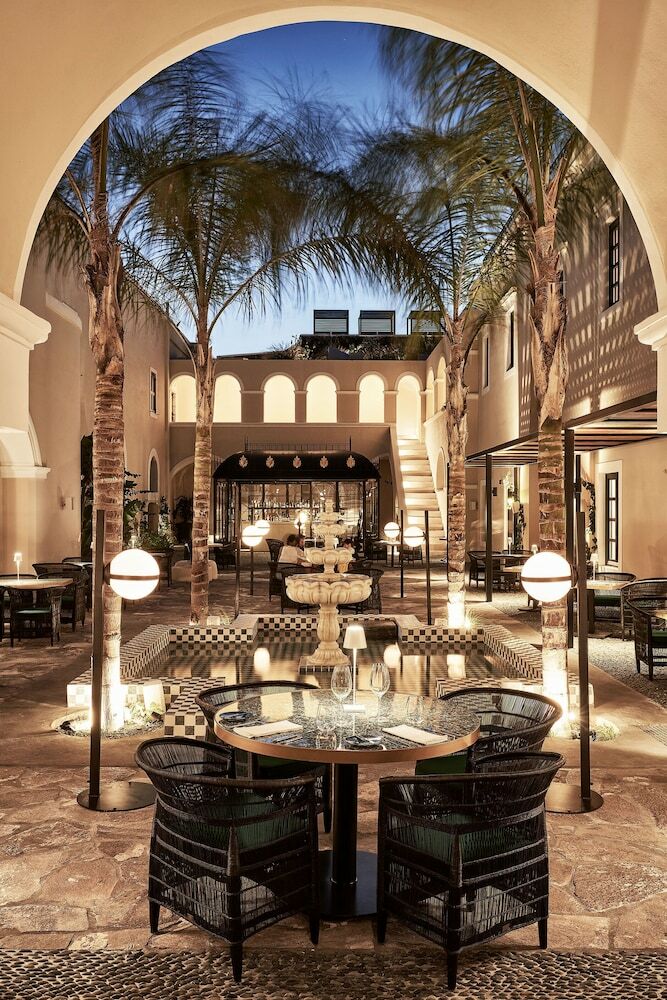 Katikies Garden Hotel - The Leading Hotels Of The World