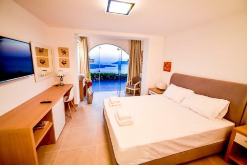 Hotel Kratiras View Luxury Suites