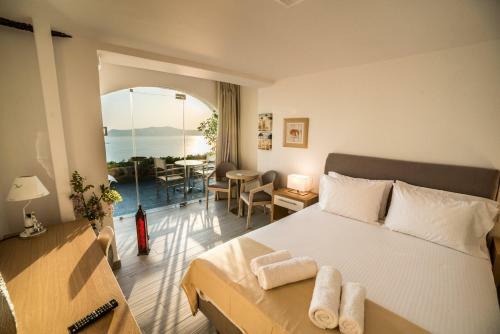 Hotel Kratiras View Luxury Suites
