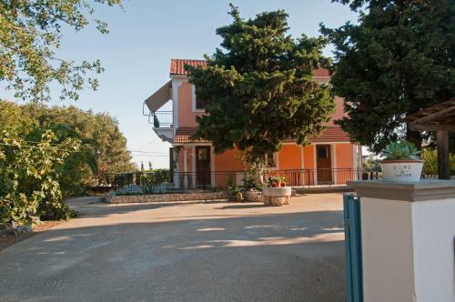 Villa Tettix (??????)