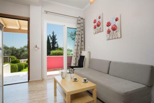 Niki Sunrise Apartments
