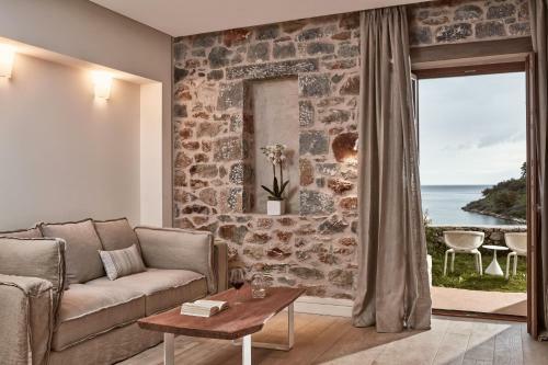 Hotel 100 Rizes Seaside Resort