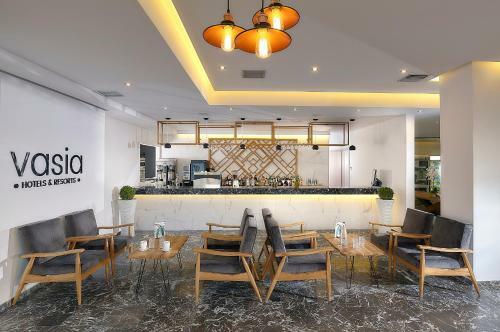Hotel Vasia Royal