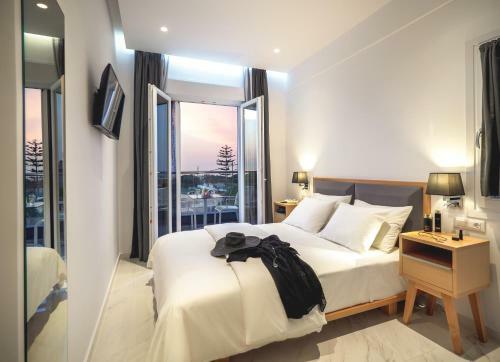 Hotel Elysian Suites