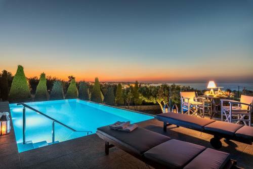 Golden Crest Villa