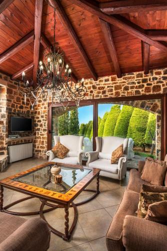 Golden Crest Villa