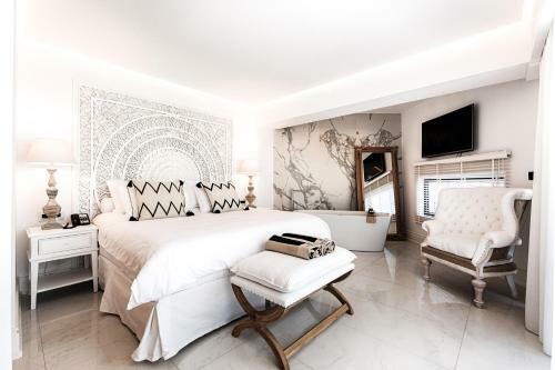 Hotel Abaton Island Resort & Spa