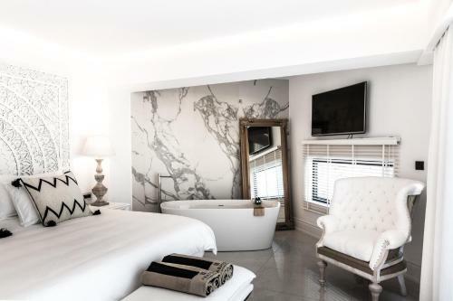 Hotel Abaton Island Resort & Spa