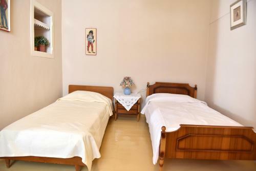Amaryllis Guest House