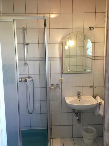 Hostal Villa Elena