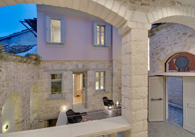 Hostal Hotel Boulgari