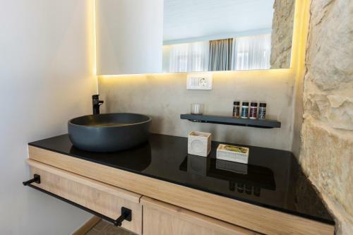 Apartamento Kalamaki Luxury Suites