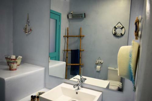 Stelani Villas & Suites