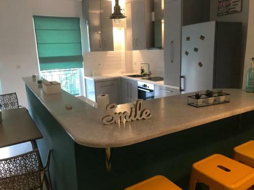 Apartamento Kalamata Suites Beach