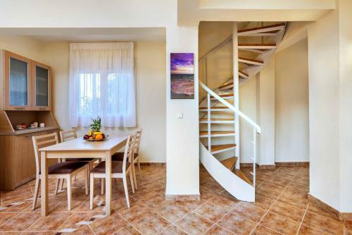 Sunset Villas