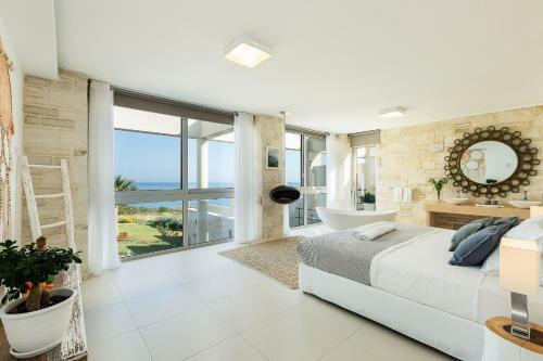 Elias Luxury Villa