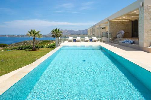 Elias Luxury Villa