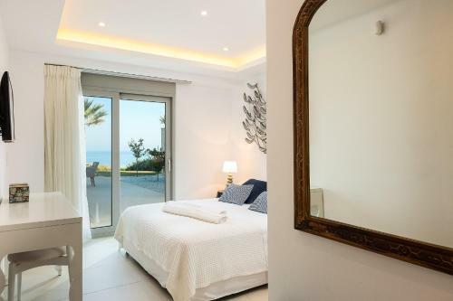 Elias Luxury Villa