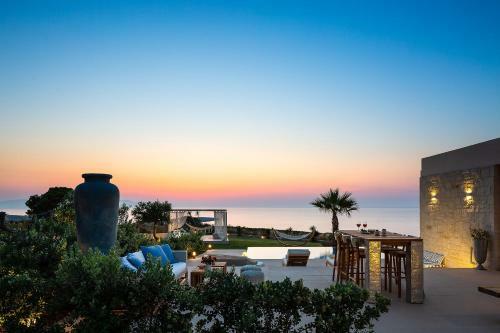 Elias Luxury Villa