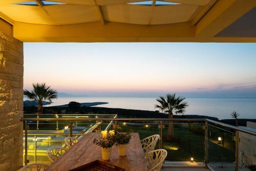 Elias Luxury Villa