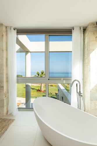 Elias Luxury Villa