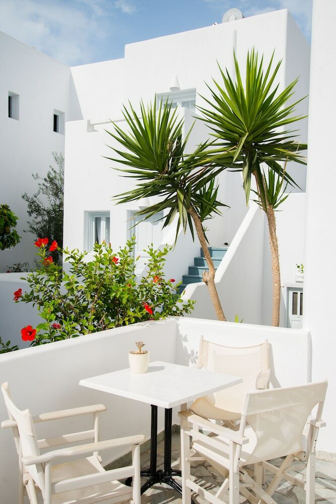 Aparthotel Makris Beach Hotel