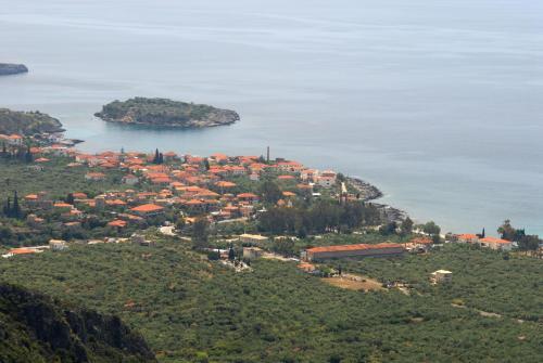 Kardamili Villas