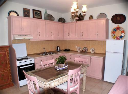 Brezza Apartments