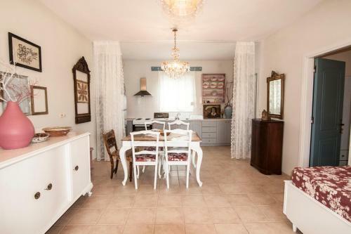 Brezza Apartments