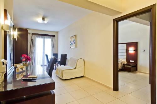 Aparthotel Socrates Hotel Apartments