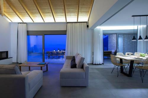 Rachi Sea View Villas