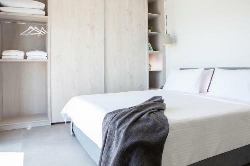Rachi Sea View Villas