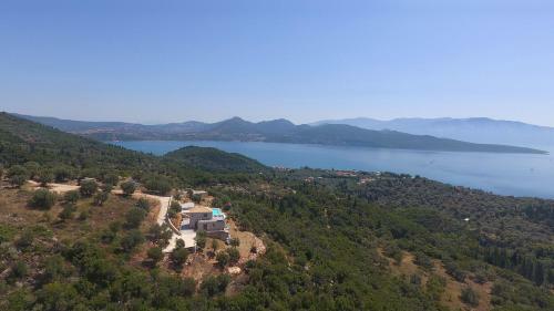 Rachi Sea View Villas